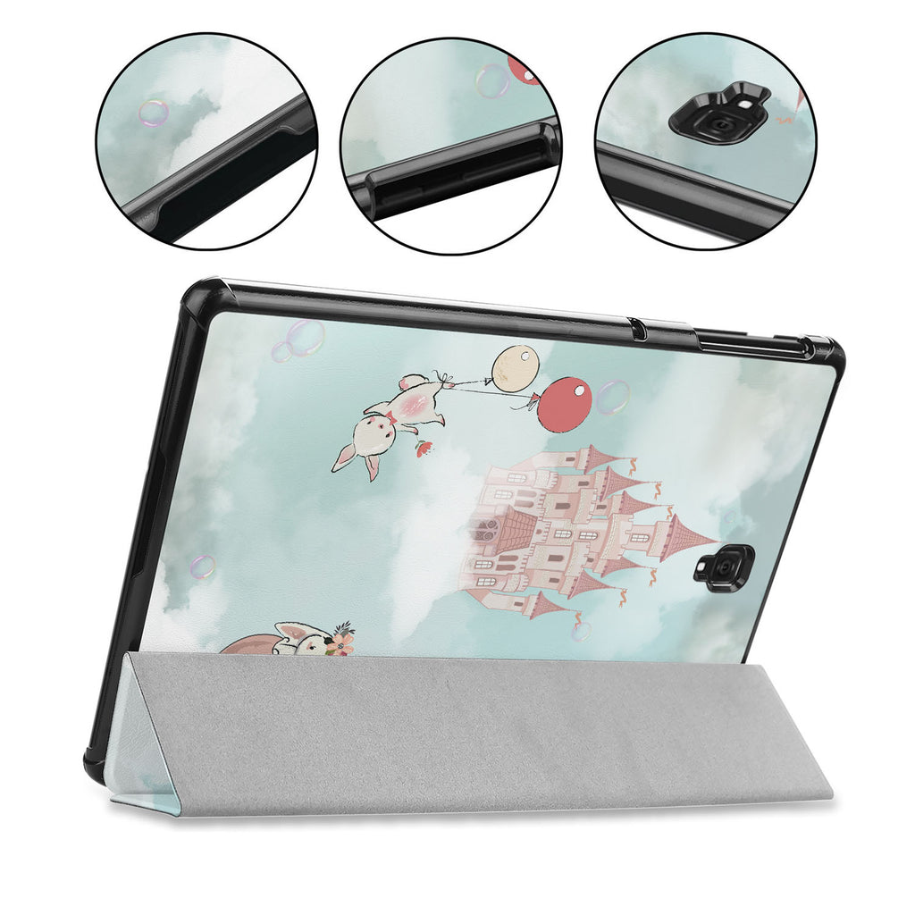 Full, comfortable access to all ports and function buttons with Forst Animal design